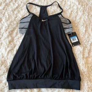 Nike Nessa Workout Tank